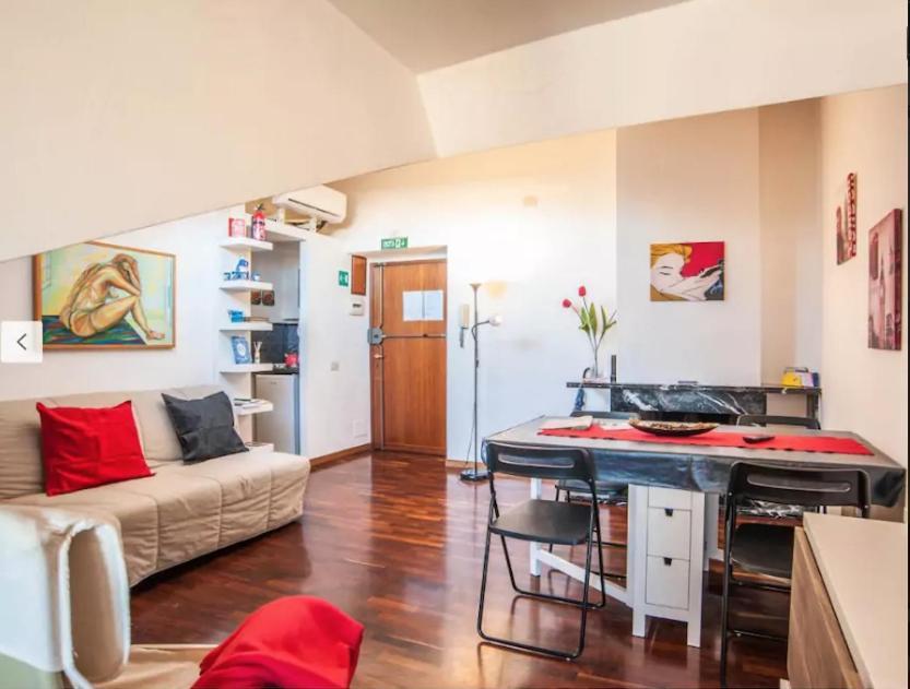 Roby House * Rome